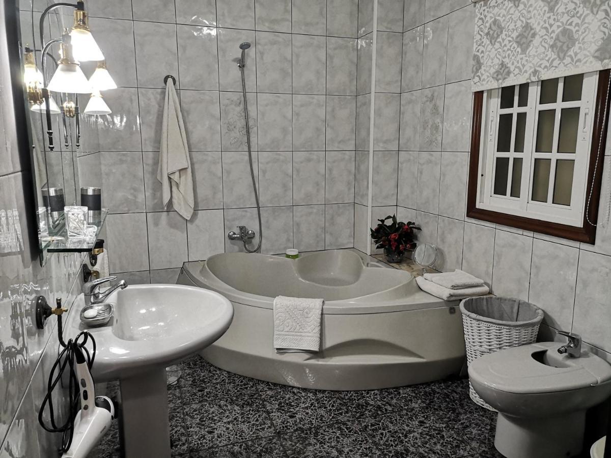 Hogar Gallan Гондомар Екстериор снимка
